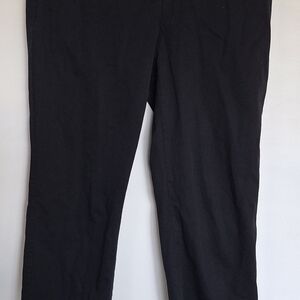 EXPRESS Classic Black Capri Pants Size 2